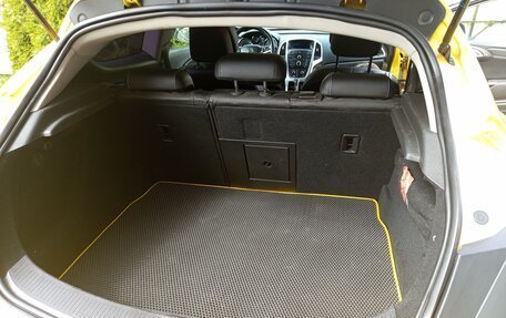 Opel Astra J, 2013 год, 1 330 000 рублей, 2 фотография