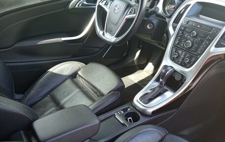 Opel Astra J, 2013 год, 1 330 000 рублей, 4 фотография
