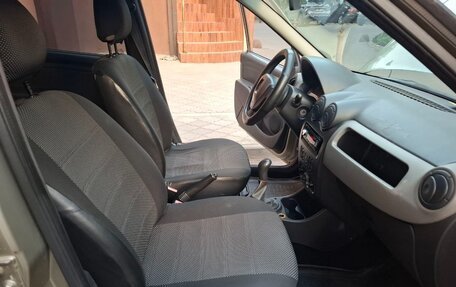 Renault Logan I, 2010 год, 325 000 рублей, 14 фотография