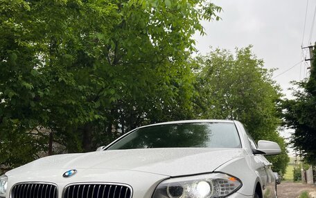 BMW 5 серия, 2012 год, 2 249 000 рублей, 2 фотография