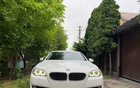 BMW 5 серия, 2012 год, 2 249 000 рублей, 3 фотография