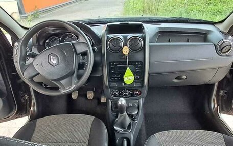 Renault Duster I рестайлинг, 2015 год, 1 400 000 рублей, 4 фотография
