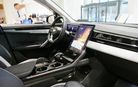 Geely Atlas, 2024 год, 4 115 590 рублей, 21 фотография