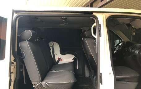 Volkswagen Caravelle T5, 2014 год, 2 100 000 рублей, 12 фотография