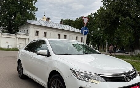 Toyota Camry, 2016 год, 2 300 000 рублей, 15 фотография
