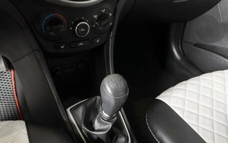 Hyundai Solaris II рестайлинг, 2013 год, 712 300 рублей, 7 фотография