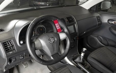 Toyota Corolla, 2012 год, 1 075 000 рублей, 4 фотография
