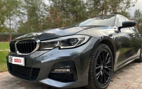 BMW 3 серия, 2019 год, 3 900 000 рублей, 2 фотография