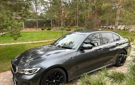 BMW 3 серия, 2019 год, 3 900 000 рублей, 9 фотография
