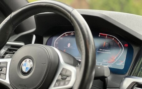 BMW 3 серия, 2019 год, 3 900 000 рублей, 26 фотография