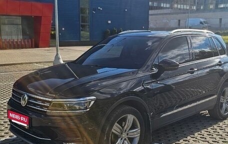 Volkswagen Tiguan II, 2017 год, 3 200 000 рублей, 5 фотография