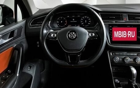 Volkswagen Tiguan II, 2017 год, 3 200 000 рублей, 7 фотография