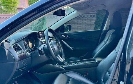 Mazda 6, 2017 год, 1 850 000 рублей, 21 фотография