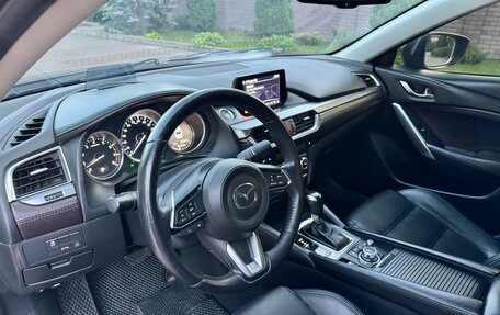 Mazda 6, 2017 год, 1 850 000 рублей, 24 фотография