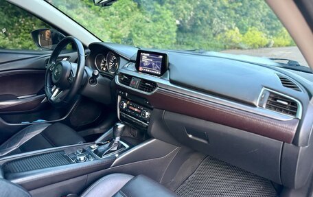 Mazda 6, 2017 год, 1 850 000 рублей, 31 фотография