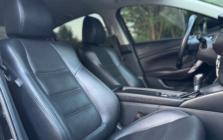 Mazda 6, 2017 год, 1 850 000 рублей, 30 фотография