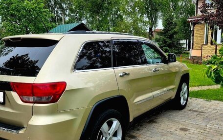 Jeep Grand Cherokee, 2011 год, 1 850 000 рублей, 4 фотография