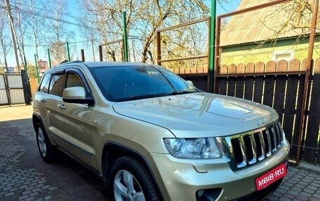 Jeep Grand Cherokee, 2011 год, 1 850 000 рублей, 9 фотография