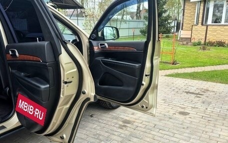 Jeep Grand Cherokee, 2011 год, 1 850 000 рублей, 11 фотография