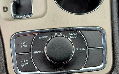 Jeep Grand Cherokee, 2011 год, 1 850 000 рублей, 20 фотография