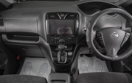 Nissan Serena IV, 2016 год, 1 649 000 рублей, 6 фотография