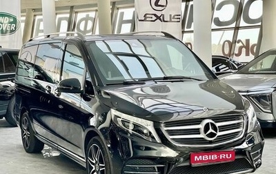 Mercedes-Benz V-Класс, 2018 год, 6 200 000 рублей, 1 фотография