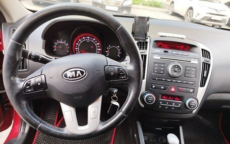 KIA cee'd I рестайлинг, 2010 год, 830 000 рублей, 9 фотография