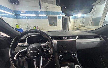 Jaguar F-Pace, 2021 год, 5 900 000 рублей, 7 фотография