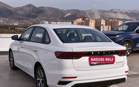 Geely Emgrand, 2024 год, 2 483 990 рублей, 8 фотография