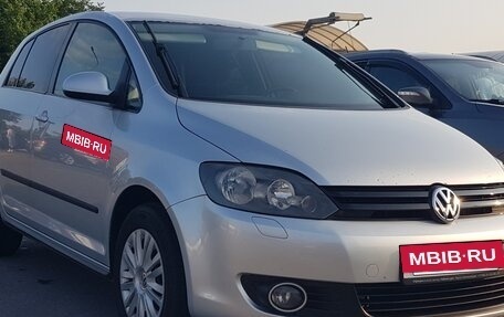 Volkswagen Golf Plus II, 2010 год, 950 000 рублей, 2 фотография