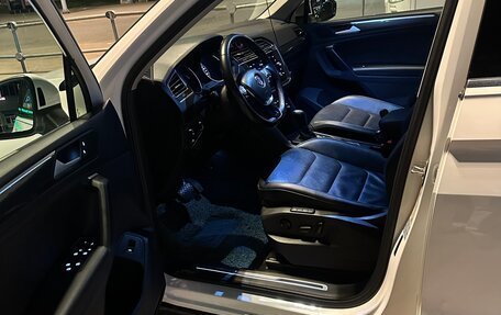 Volkswagen Tiguan II, 2020 год, 2 500 000 рублей, 10 фотография