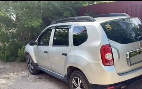 Renault Duster I рестайлинг, 2014 год, 1 200 000 рублей, 2 фотография