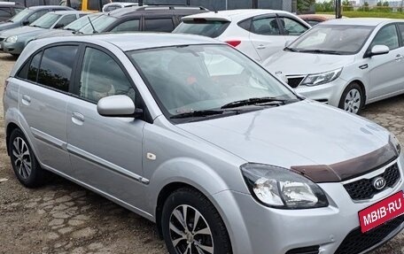 KIA Rio II, 2011 год, 820 000 рублей, 4 фотография