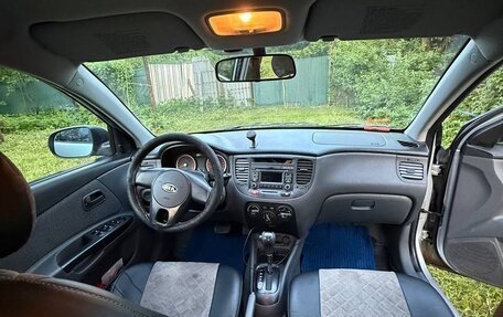 KIA Rio II, 2011 год, 820 000 рублей, 18 фотография