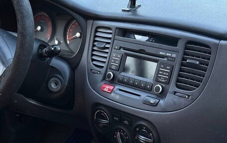 KIA Rio II, 2011 год, 820 000 рублей, 20 фотография