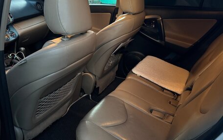 Toyota RAV4, 2011 год, 1 300 000 рублей, 8 фотография