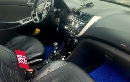 Hyundai Solaris II рестайлинг, 2014 год, 530 000 рублей, 10 фотография