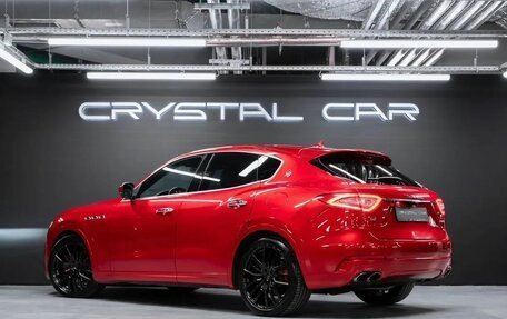 Maserati Levante I, 2019 год, 4 700 000 рублей, 4 фотография