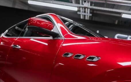 Maserati Levante I, 2019 год, 4 700 000 рублей, 11 фотография
