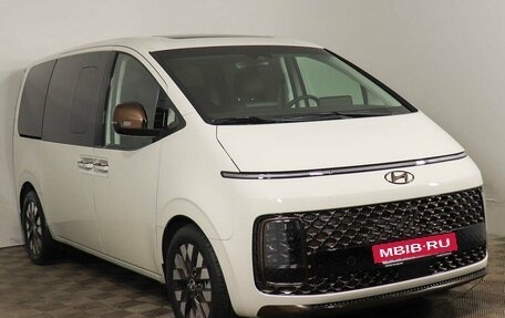 Hyundai Staria, 2025 год, 7 990 000 рублей, 3 фотография