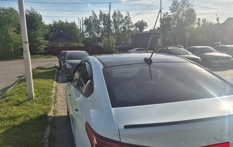 Hyundai Solaris II рестайлинг, 2019 год, 1 068 000 рублей, 5 фотография