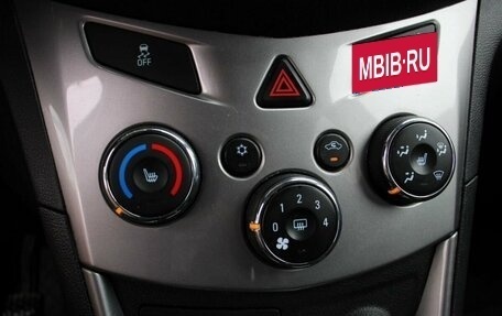 Chevrolet Tracker III, 2015 год, 1 150 000 рублей, 6 фотография