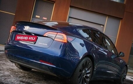 Tesla Model 3 I, 2023 год, 3 898 000 рублей, 4 фотография