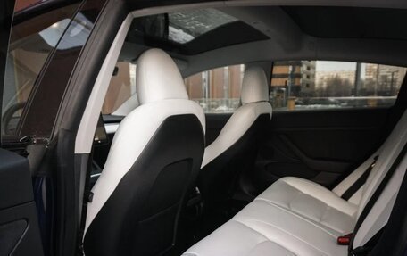 Tesla Model 3 I, 2023 год, 3 898 000 рублей, 19 фотография