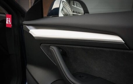 Tesla Model 3 I, 2023 год, 3 898 000 рублей, 24 фотография