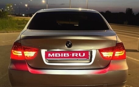 BMW 3 серия, 2011 год, 1 370 000 рублей, 4 фотография