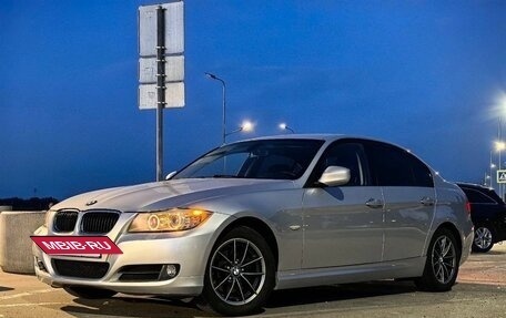 BMW 3 серия, 2011 год, 1 370 000 рублей, 2 фотография