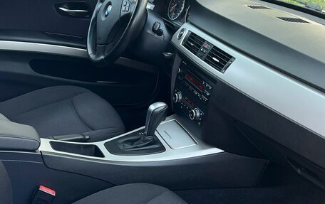 BMW 3 серия, 2011 год, 1 370 000 рублей, 11 фотография
