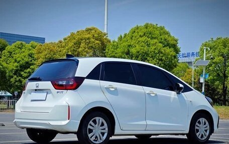 Honda Fit, 2021 год, 1 170 000 рублей, 7 фотография