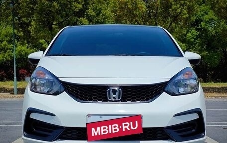 Honda Fit, 2021 год, 1 170 000 рублей, 3 фотография